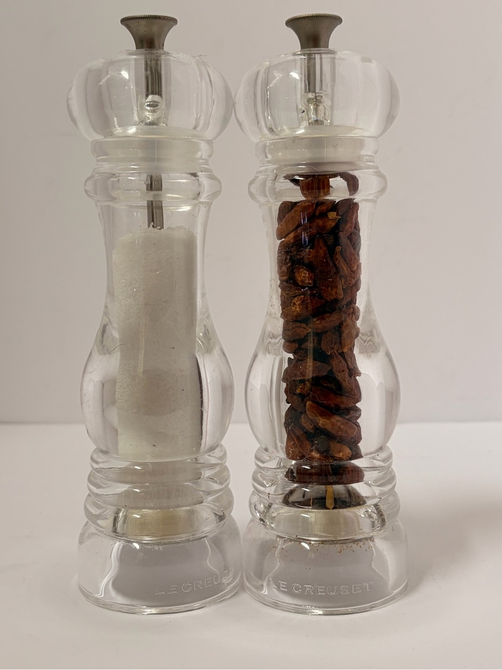 Le Creuset Clear Acrylic Salt and Pepper Mills - Clear